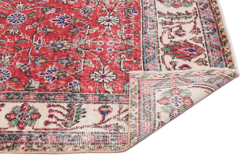 Load image 1 in gallery view. Lokona - Vintage Floral Rug - 4'10 X 8'8