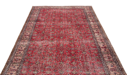 Load image 1 in gallery view. Clunasa - Vintage Floral Rug - 5'5 X 9'3