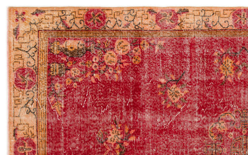Load image 1 in gallery view. Trera - Vintage Medallion Rug - 5'5 X 8'8