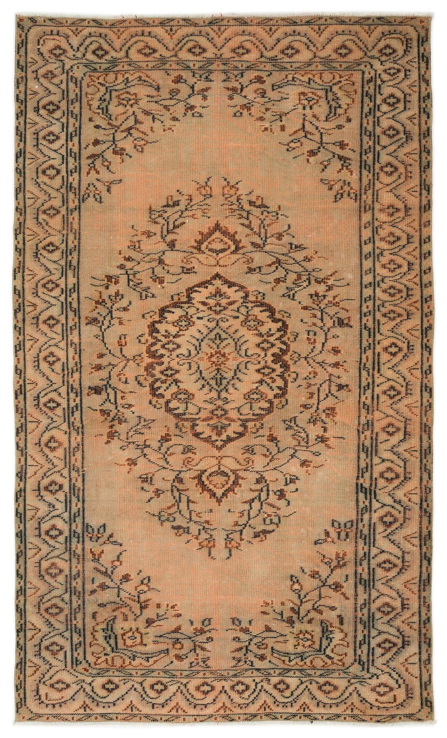 Ciodoan - Vintage Medallion Rug - 5'0 X 8'1