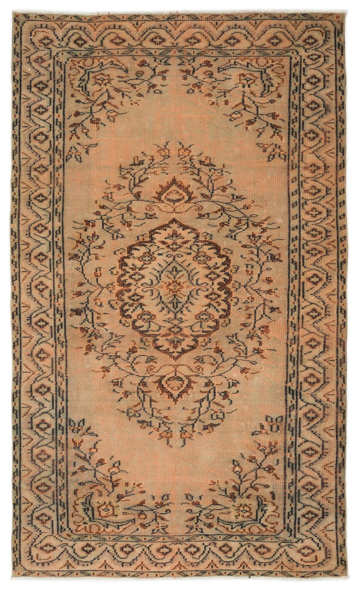 Ciodoan - Vintage Medallion Rug - 5'0 X 8'1