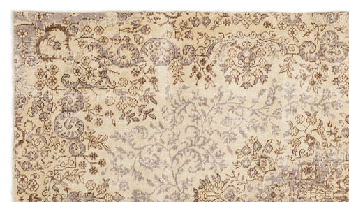 Load image 1 in gallery view. Shion - Vintage Medallion Rug - 5'4 X 9'6