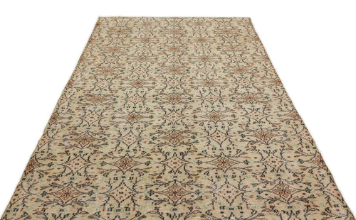 Load image 1 in gallery view. Rauyn - Vintage Floral Rug - 5'10 X 9'0