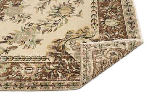 Load image 1 in gallery view. Kaguyn - Vintage Medallion Rug - 5'7 X 8'9
