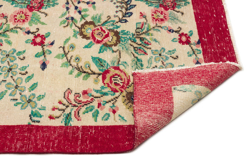 Load image 1 in gallery view. Stofiis - Vintage Floral Rug - 5'8 X 8'8