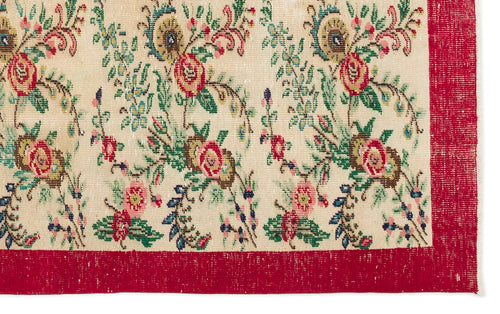 Load image 1 in gallery view. Stofiis - Vintage Floral Rug - 5'8 X 8'8