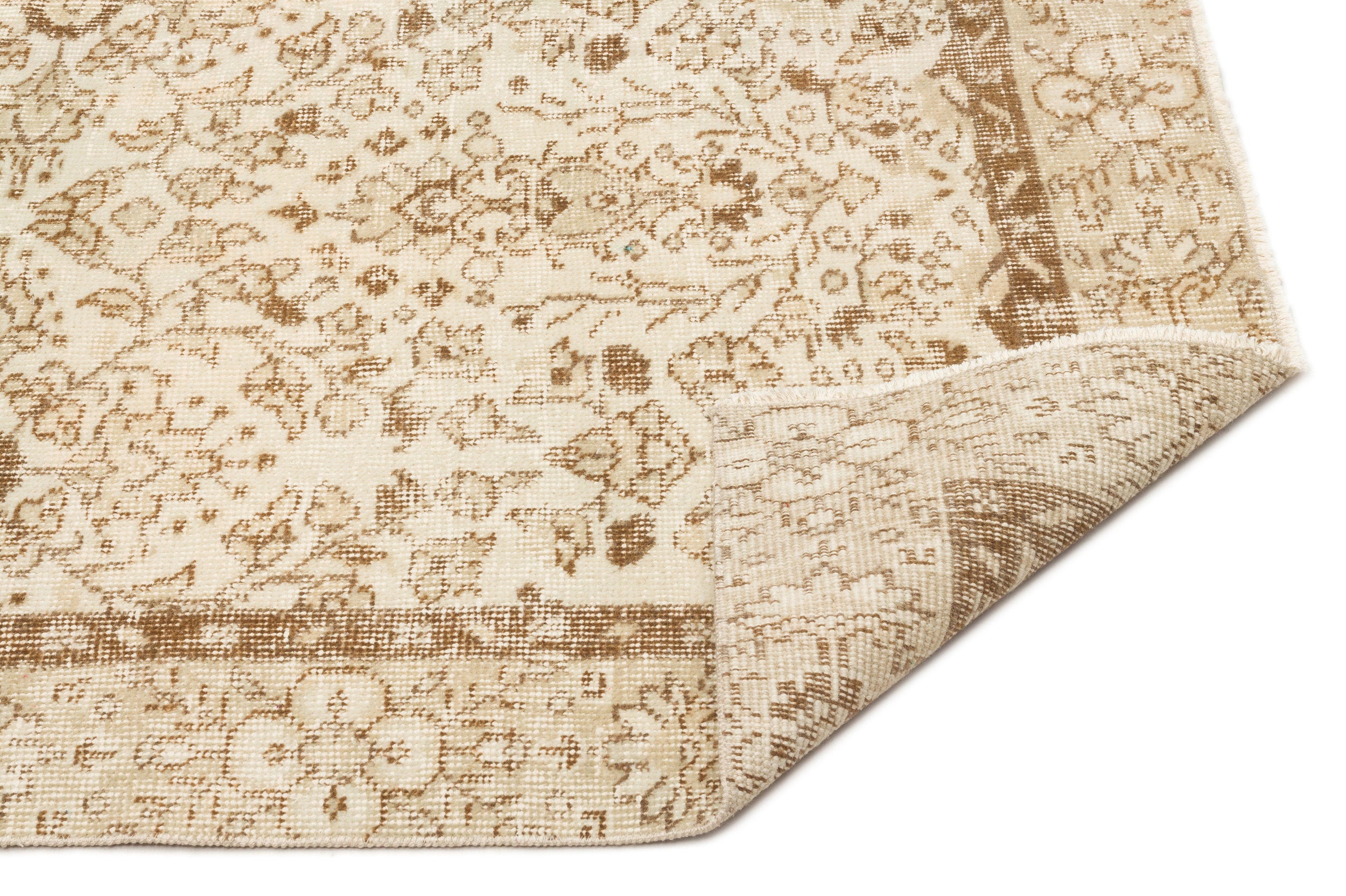 Pagota - Vintage Floral Rug - 5'3 X 9'0