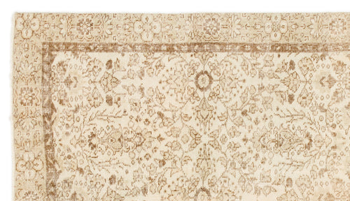 Load image 1 in gallery view. Pagota - Vintage Floral Rug - 5'3 X 9'0