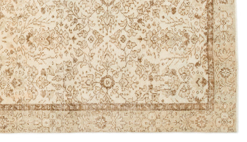 Load image 1 in gallery view. Pagota - Vintage Floral Rug - 5'3 X 9'0