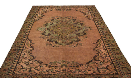 Load image 1 in gallery view. Breudoil - Vintage Medallion Rug - 6'0 X 8'10