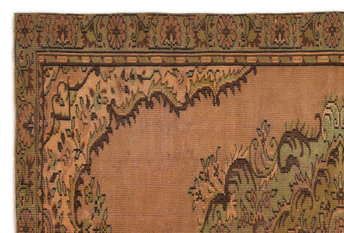 Load image 1 in gallery view. Breudoil - Vintage Medallion Rug - 6'0 X 8'10