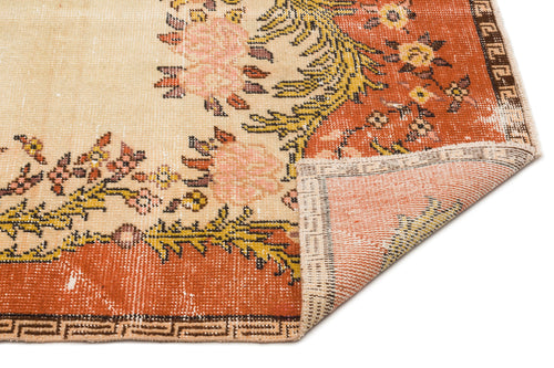 Load image 1 in gallery view. Kuluna - Vintage Medallion Rug - 5'8 X 10'0