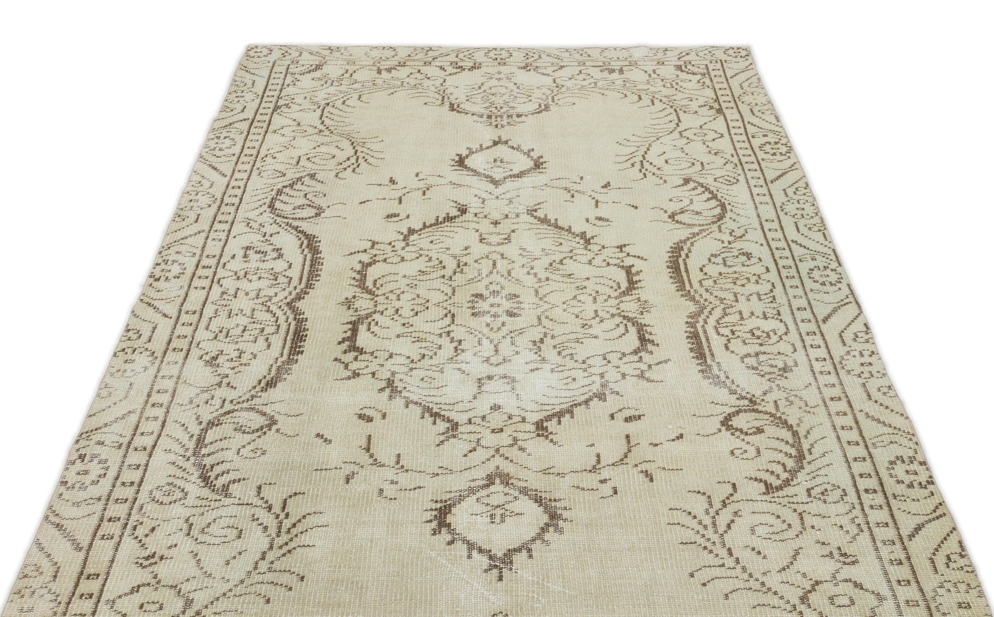 Blusasa - Vintage Medallion Rug - 4'11 X 9'0