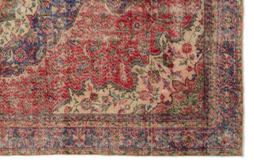 Load image 1 in gallery view. Kudoa - Vintage Medallion Rug - 6'0 X 9'4