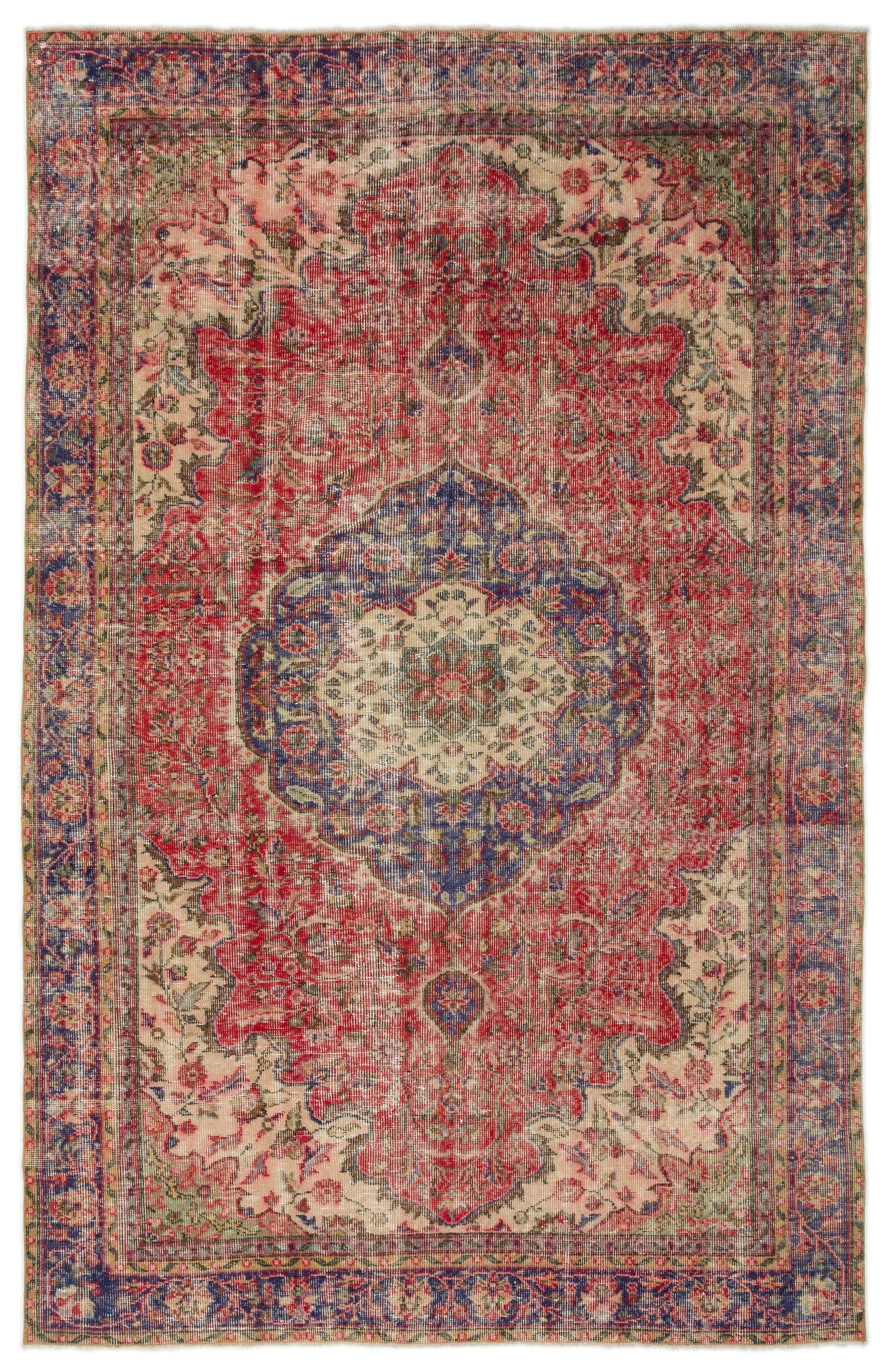 Kudoa - Vintage Medallion Rug - 6'0 X 9'4