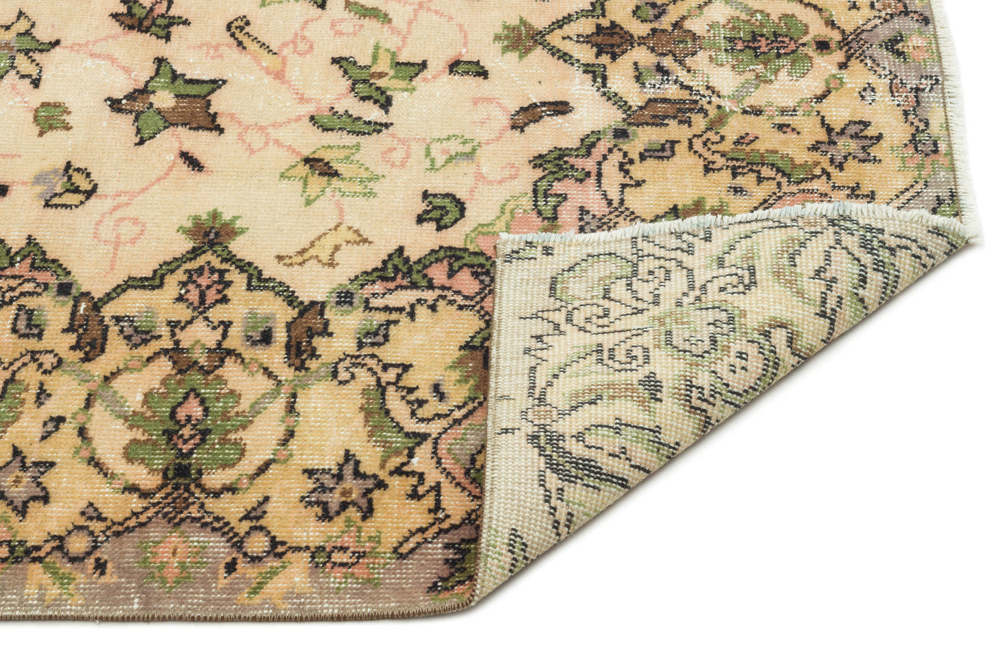 Laileis - Vintage Medallion Rug - 5'4 X 9'1