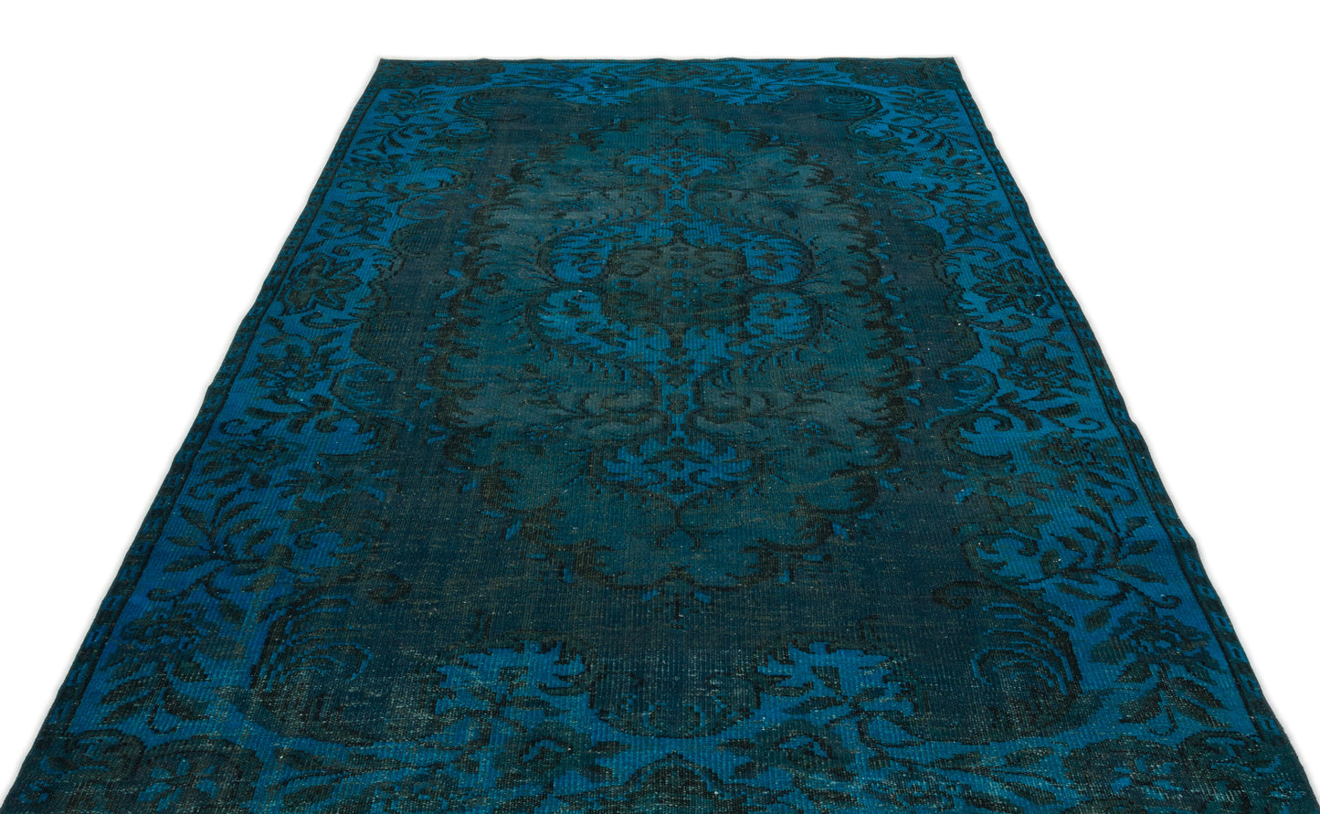 Pipora - Vintage Medallion Rug - 5'11 X 8'11