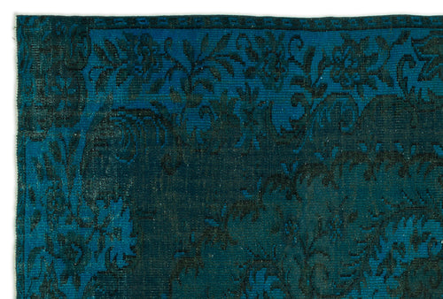 Load image 1 in gallery view. Pipora - Vintage Medallion Rug - 5'11 X 8'11