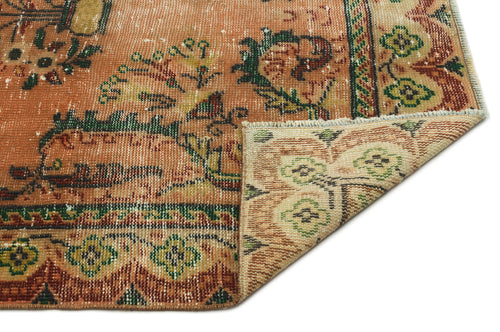 Load image 1 in gallery view. Grira - Vintage Medallion Rug - 4'7 X 8'8
