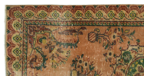 Load image 1 in gallery view. Grira - Vintage Medallion Rug - 4'7 X 8'8