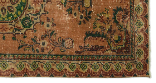 Load image 1 in gallery view. Grira - Vintage Medallion Rug - 4'7 X 8'8