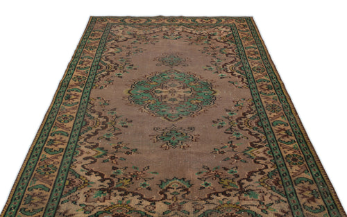 Load image 1 in gallery view. Leasila - Vintage Medallion Rug - 5'1 X 8'6