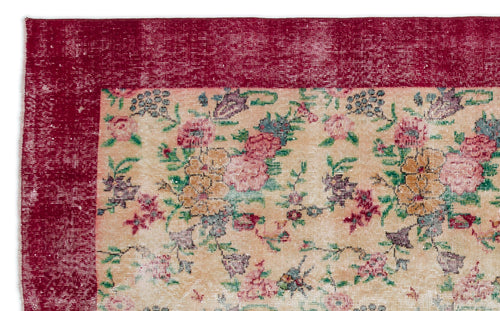 Load image 1 in gallery view. Pabola - Vintage Floral Rug - 5'4 X 8'7