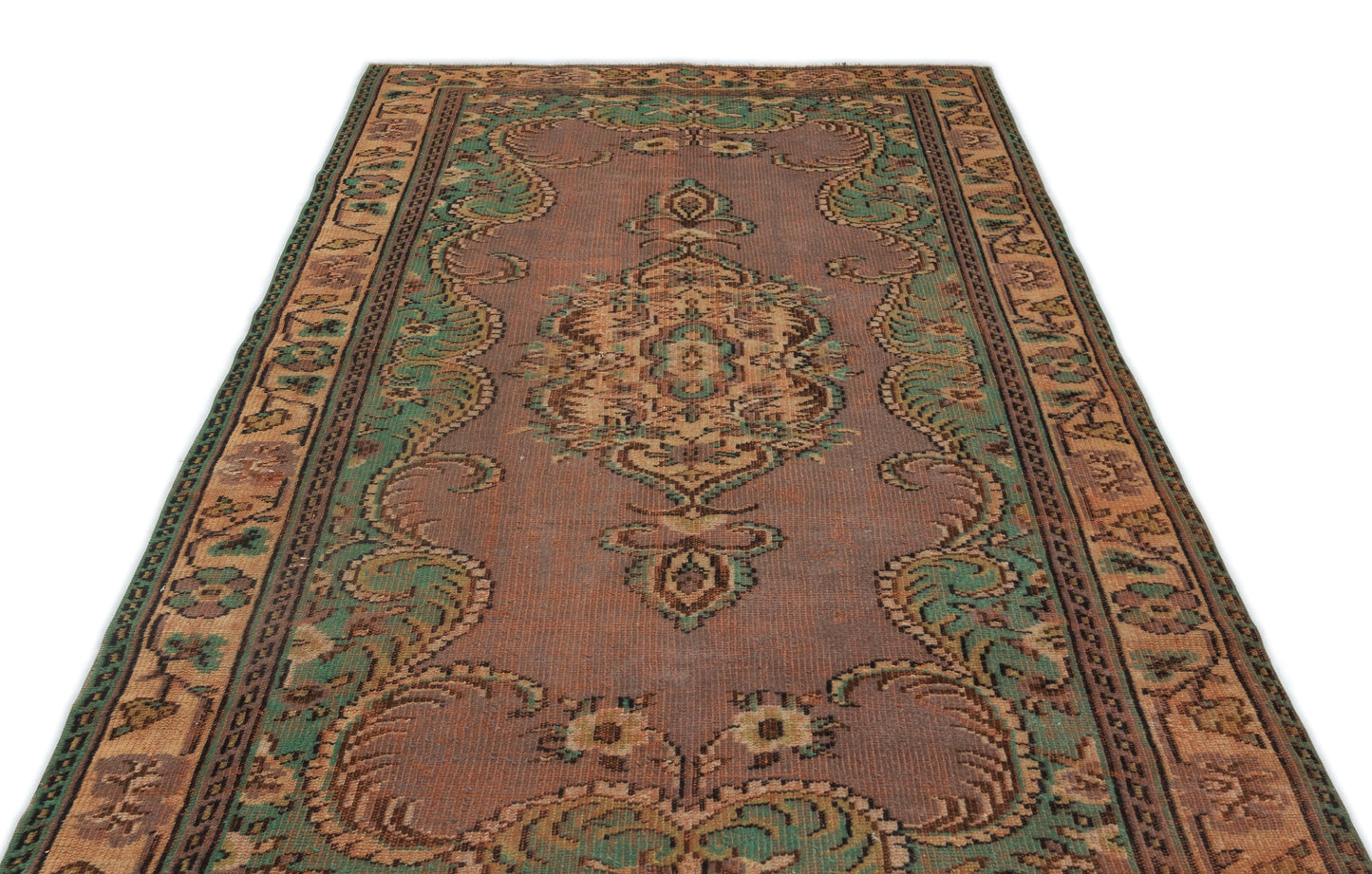 Croar - Vintage Medallion Rug - 5'3 X 8'8