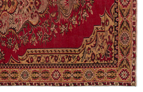 Load image 1 in gallery view. Pokea - Vintage Medallion Rug - 5'5 X 8'8