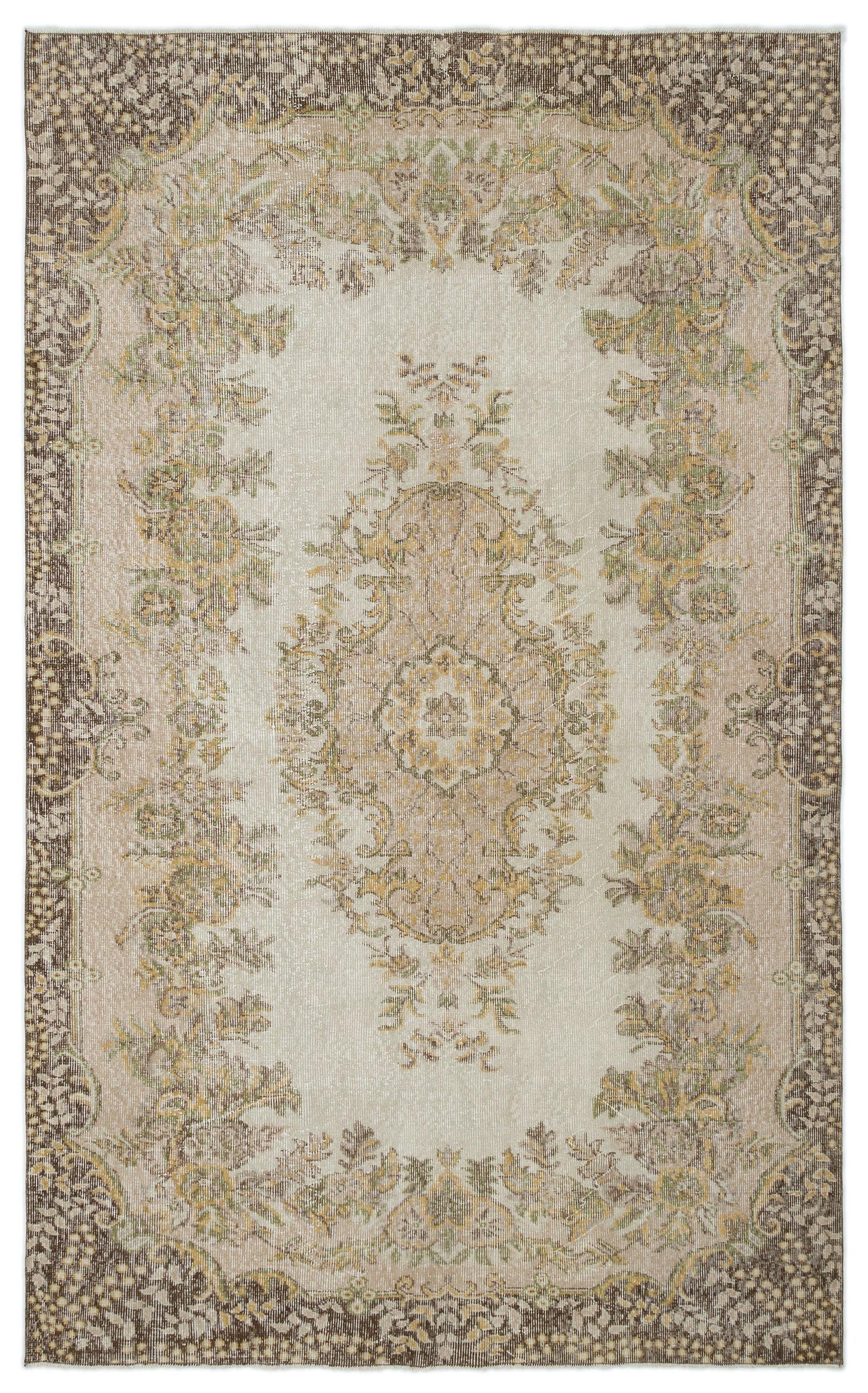 Pizuas - Vintage Medallion Rug - 5'10 X 9'6