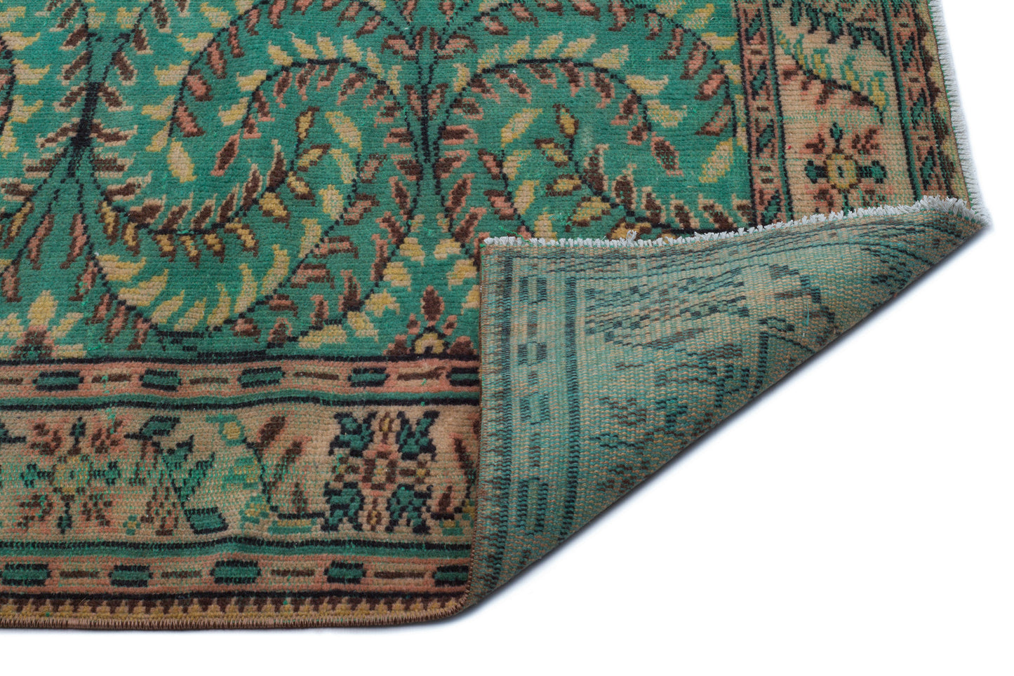 Thiata - Vintage Floral Rug - 5'9 X 9'0