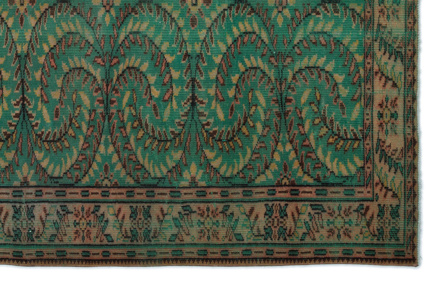 Thiata - Vintage Floral Rug - 5'9 X 9'0