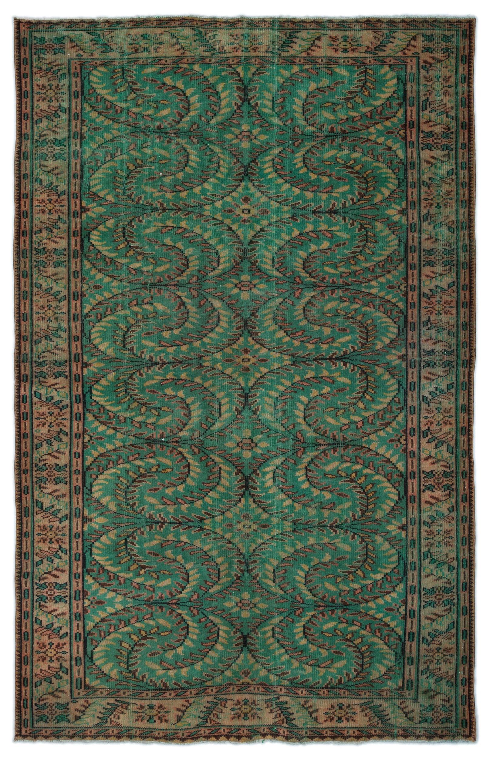 Thiata - Vintage Floral Rug - 5'9 X 9'0