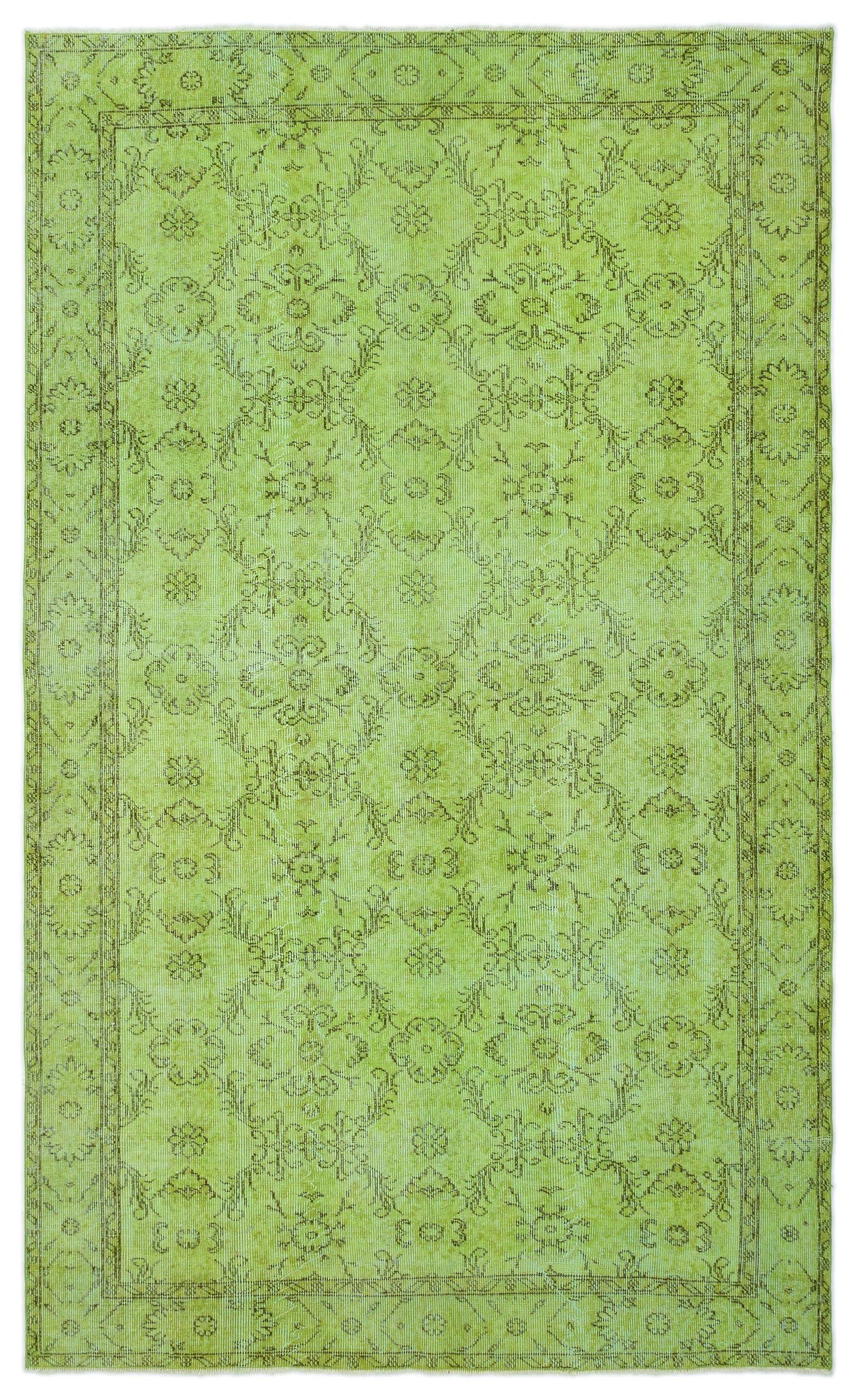 Remuta - Vintage Floral Rug - 5'8 X 9'7