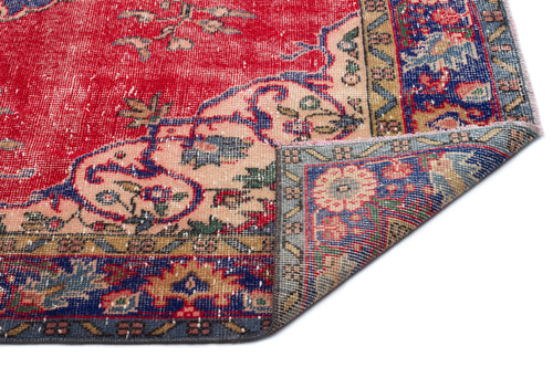 Load image 1 in gallery view. Greor - Vintage Medallion Rug - 5'9 X 9'6