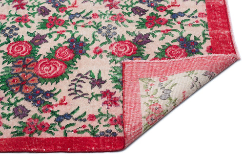 Load image 1 in gallery view. Matuna - Vintage Floral Rug - 5'5 X 9'1