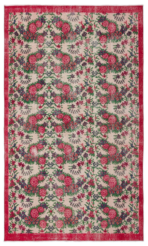 Load image 1 in gallery view. Matuna - Vintage Floral Rug - 5'5 X 9'1