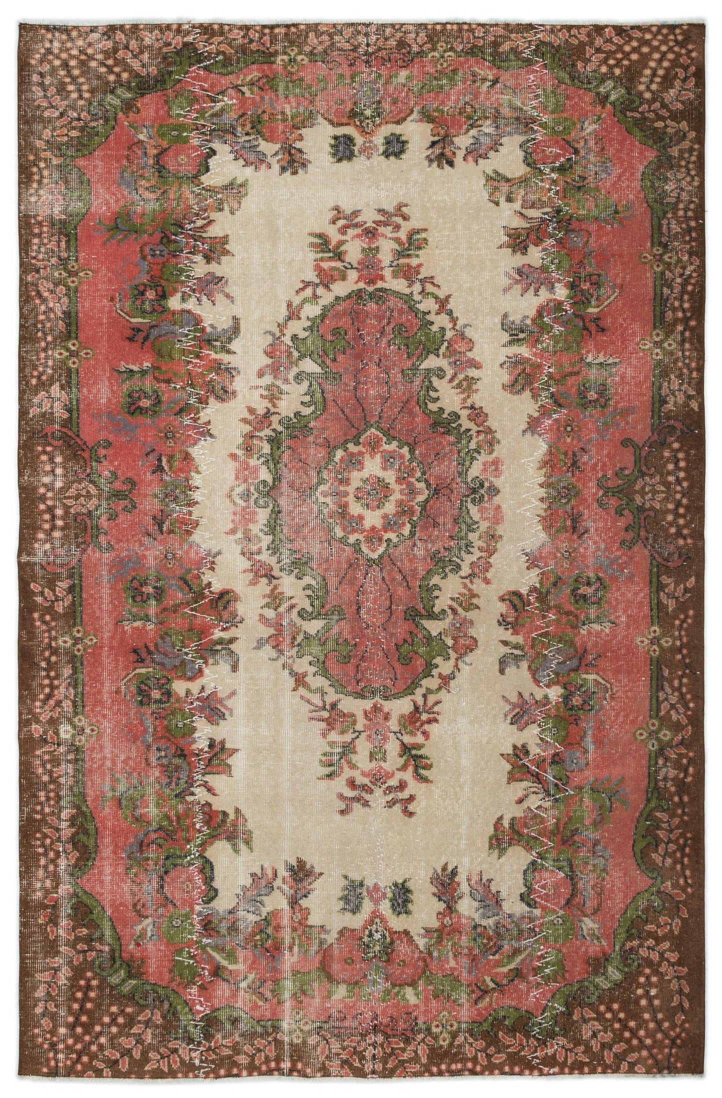 Blobius - Vintage Medallion Rug - 5'5 X 8'3