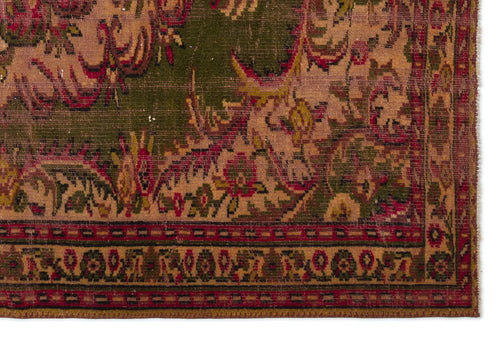 Load image 1 in gallery view. Guzeda - Vintage Medallion Rug - 5'5 X 8'2