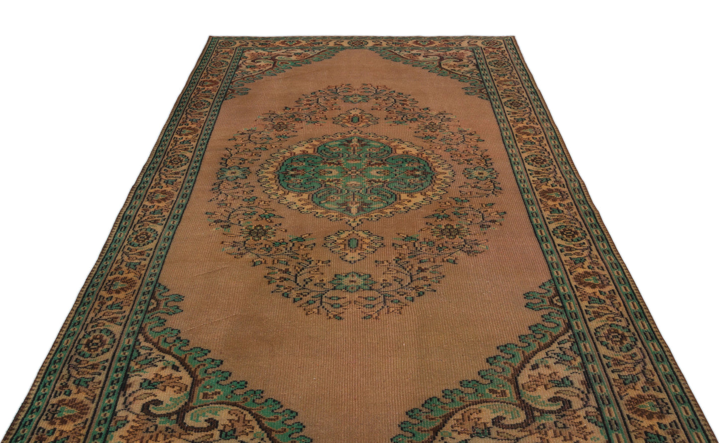 Laema - Vintage Medallion Rug - 5'9 X 9'5