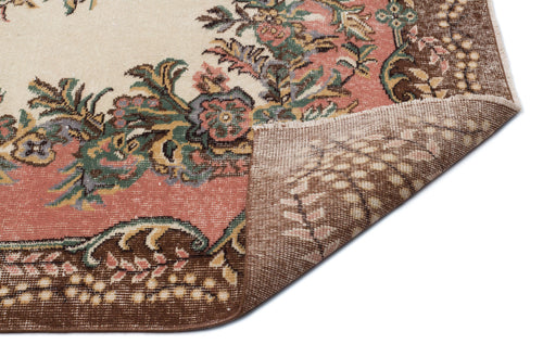 Load image 1 in gallery view. Naivien - Vintage Medallion Rug - 5'10 X 9'2