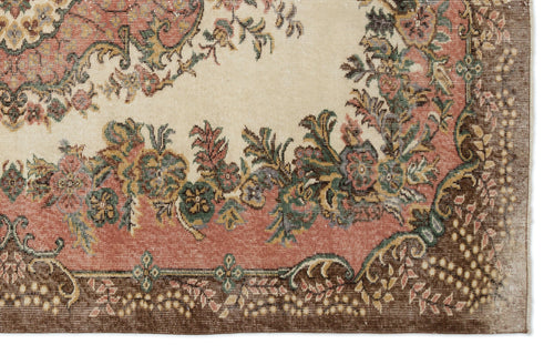 Load image 1 in gallery view. Naivien - Vintage Medallion Rug - 5'10 X 9'2