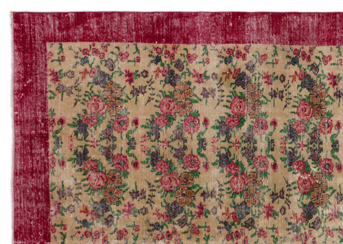 Load image 1 in gallery view. Frian - Vintage Floral Rug - 7'1 X 10'2