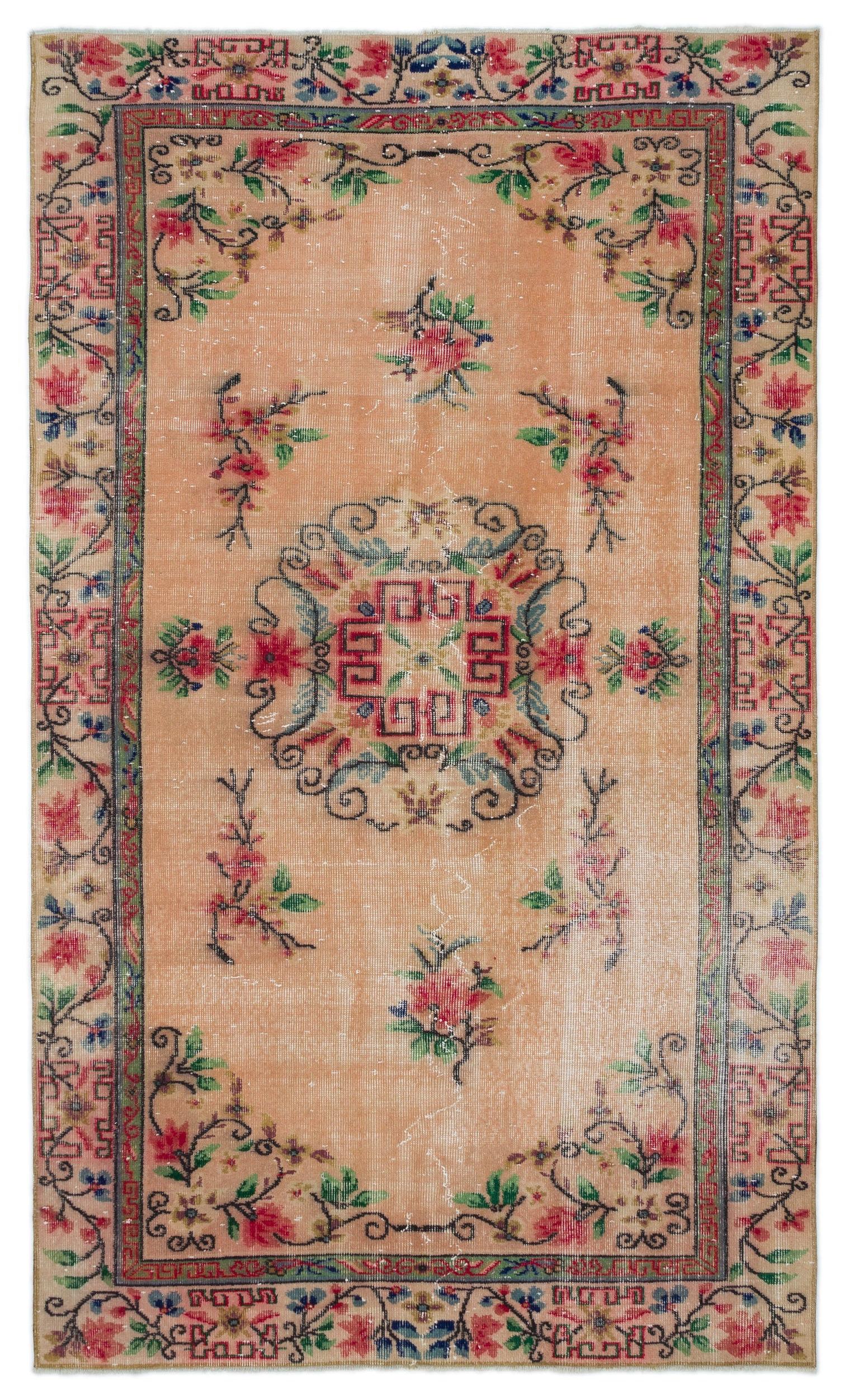 Dodava - Vintage Medallion Rug - 5'0 X 8'7