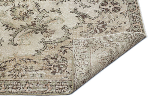 Load image 1 in gallery view. Briluyn - Vintage Floral Rug - 6'1 X 9'5