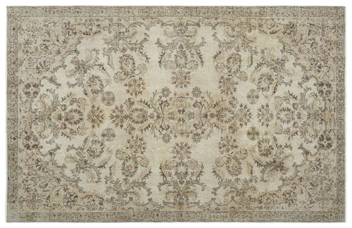 Load image 1 in gallery view. Briluyn - Vintage Floral Rug - 6'1 X 9'5