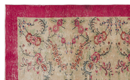 Load image 1 in gallery view. Criya - Vintage Floral Rug - 5'9 X 9'3