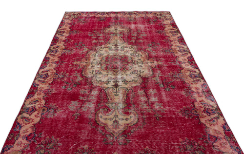 Load image 1 in gallery view. Slofura - Vintage Medallion Rug - 5'7 X 9'5