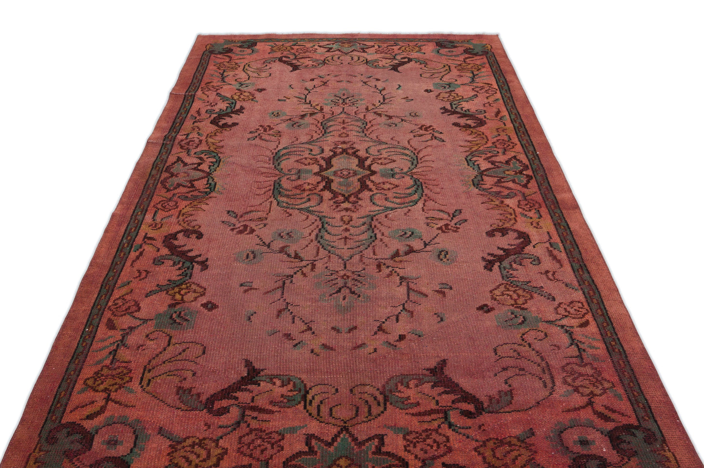 Fibila - Vintage Medallion Rug - 5'3 X 8'11