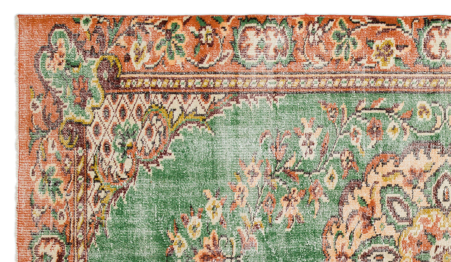 Cleraor - Vintage Medallion Rug - 5'6 X 9'7